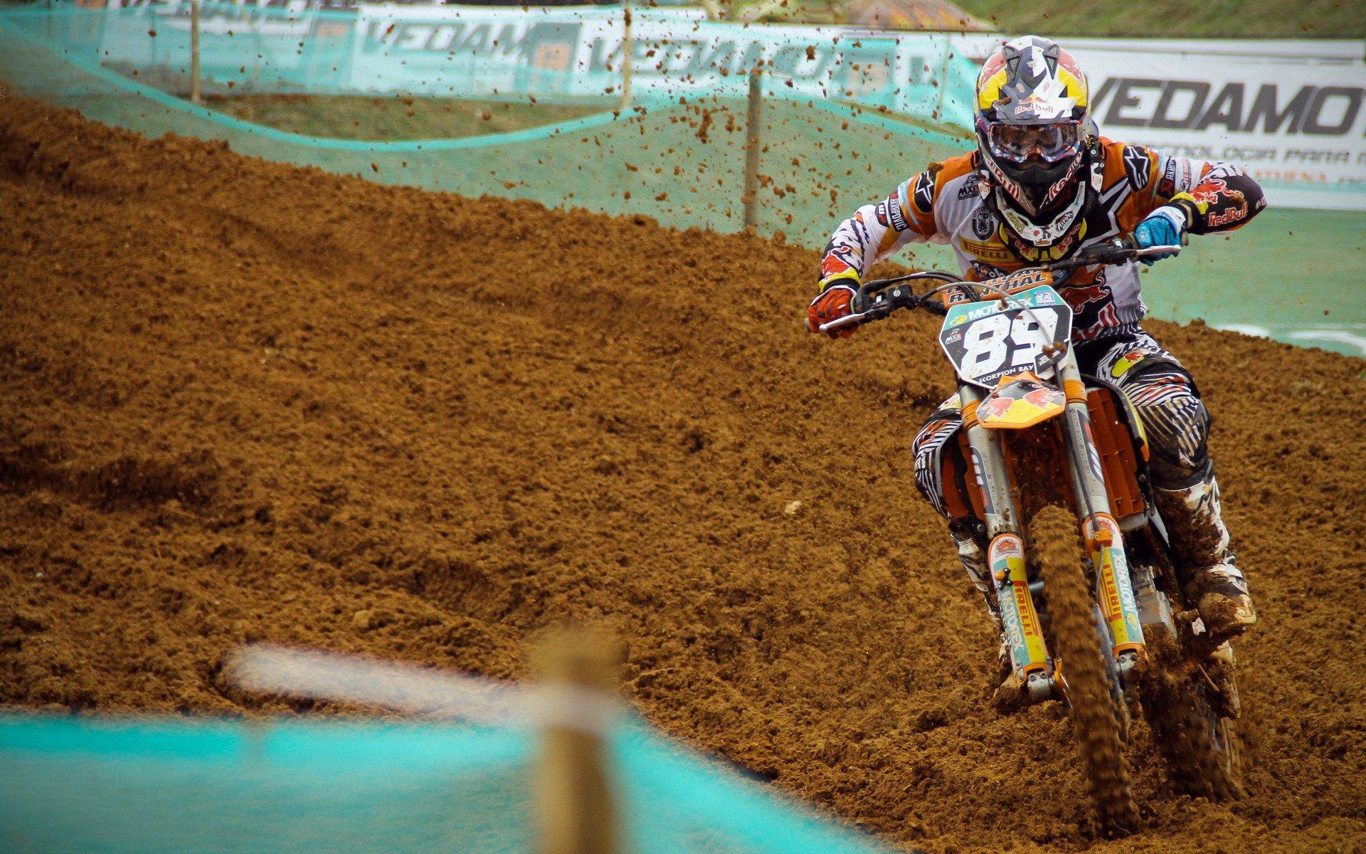 武磊赛后坦言更珍视比赛过程，强调团队成长比胜负更重要