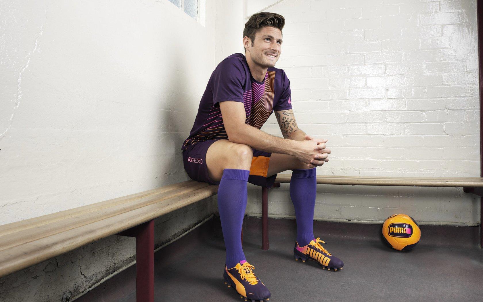 丹尼·格林建言,里夫斯显疲态需休整,或可借高尔夫调整状态